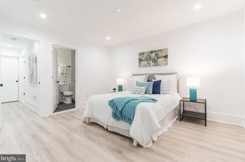 1271 16th St, Washington DC  20002-2556 exterior