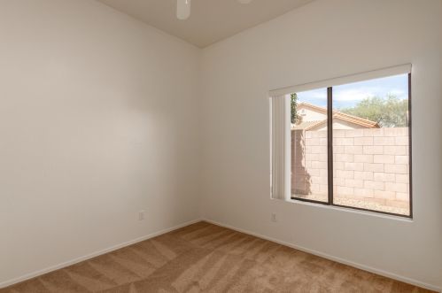 22046 44th Pl, Phoenix AZ 85050-6847 exterior