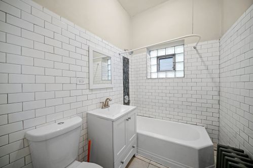 4359 Princeton Ave, Chicago IL  60609-3628 exterior