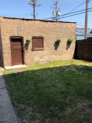 7845 Marshfield Ave, Chicago IL 60620-4332 exterior