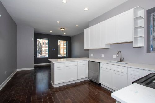 213 Leclaire Ave, Chicago IL 60639-3146 exterior