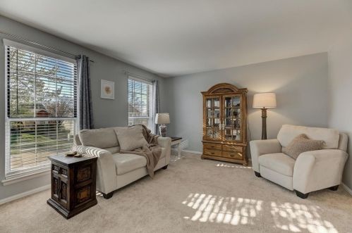 1134 Dunston Dr, Saint Louis MO  63146-5644 exterior