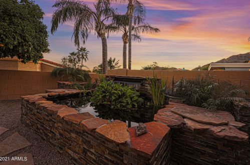 10843 11th St, Phoenix AZ 85020-5836 exterior