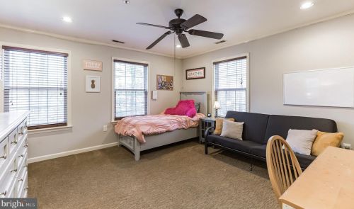 3160 Mayberry Ave, Huntingtown MD 20639-3910 exterior