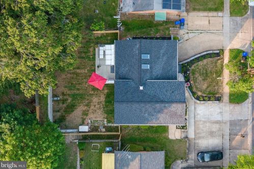 820 Malibu Dr, Silver Spring MD  20901-3648 exterior