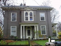123 Park St, Newton, MA 02458-2041