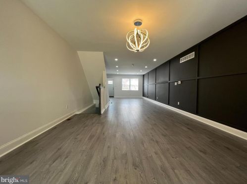 7261 Limekiln Pike, Philadelphia PA 19138-1333 exterior