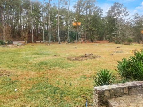 6514 Rockland Rd, Lithonia GA 30038-3438 exterior