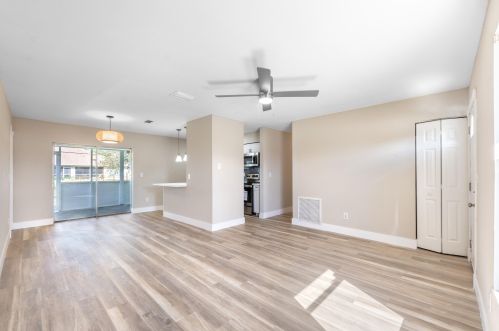 1133 Sudder Ave, Fort Pierce FL  34953-1420 exterior