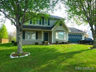 1020 Thorncrest Dr, Fletcher, NC 28732-9294