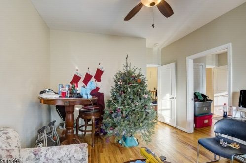 1645 Church St, Rahway NJ 07065-3424 exterior