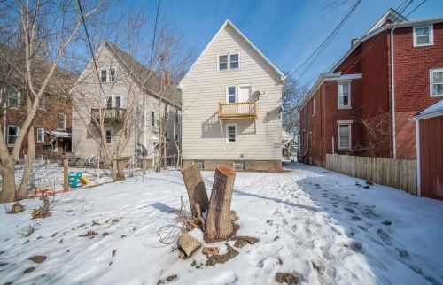 2621 Humboldt Blvd, Milwaukee WI  53212-3022 exterior