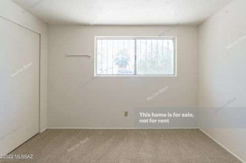 732 Camino Seco, Tucson AZ  85710-2628 exterior