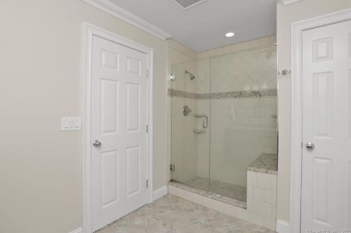 67 Ritch Dr, Ridgefield CT 06877-2815 exterior