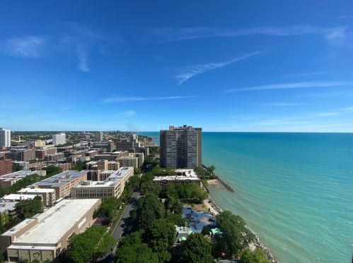 6171 Sheridan Rd, Chicago IL  60660-2802 exterior