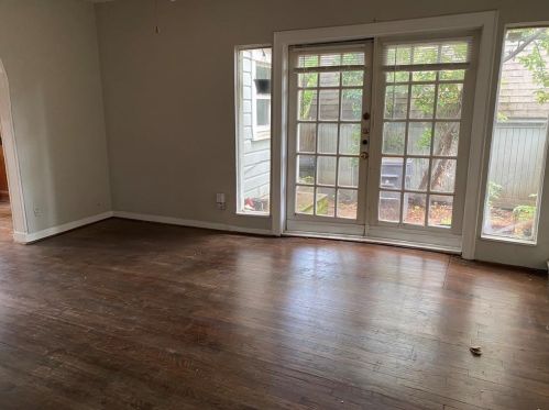 5220 Bonita Ave, Dallas TX 75206-6728 exterior