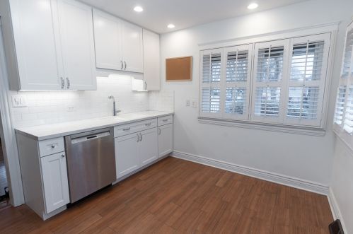 12234 State St, Chicago IL 60827-2016 exterior