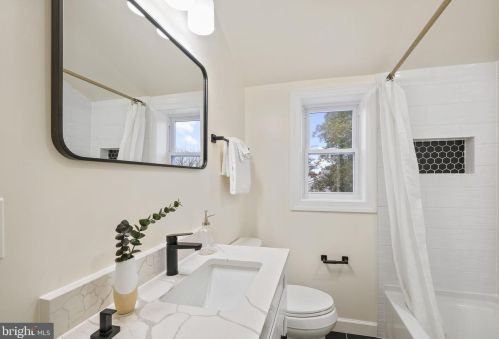 4330 Texas Ave, Washington DC  20019-4260 exterior