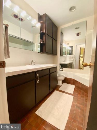 5707 Halpine Rd, Rockville MD exterior