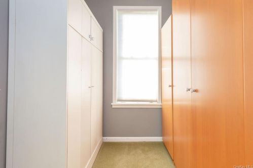 1842 Holland Ave, Bronx NY 10467-8709 exterior