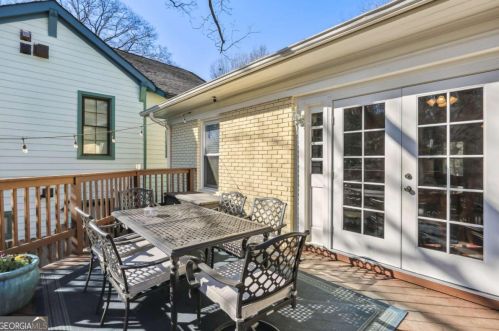 805 Charles Allen Dr, Atlanta GA  30308-1706 exterior