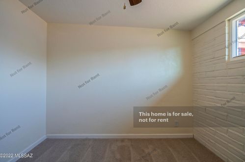 8217 19th St, Tucson AZ  85710-5915 exterior