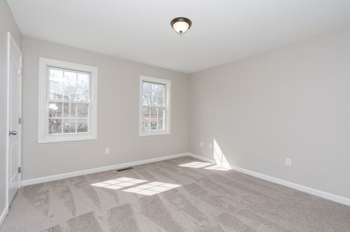 101 Stuart St, Springfield MA 01119-1013 exterior