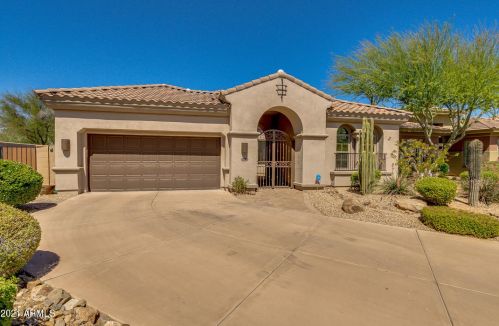 21812 36th St, Phoenix, AZ 85050-7385