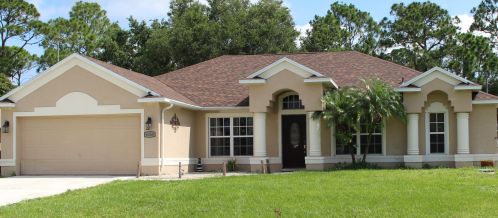 6163 Gatun Dr, Fort Pierce FL 34986-4402 exterior