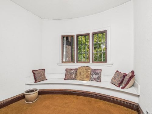 27 Forster Ave, Mount Vernon NY 10552-3409 exterior