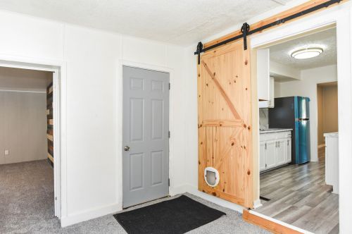 1014 Chrysler St, Kalamazoo MI  49048-2236 exterior