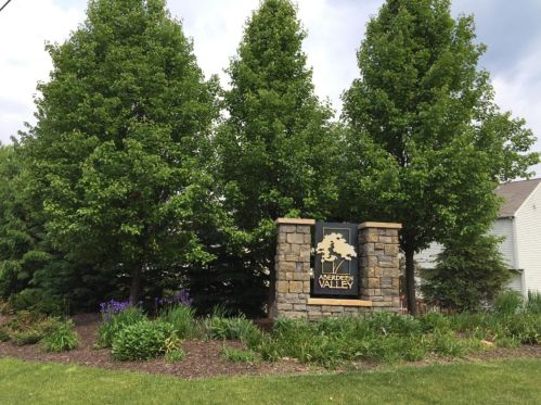 2499 Black Horse Dr, Grand Rapids MI 49505-3970 exterior