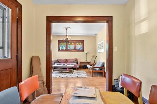 422 Baldwin St, Madison WI 53703-1746 exterior