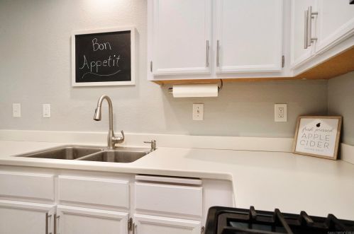 10860 Caravelle Pl, San Diego CA 92124-2039 exterior