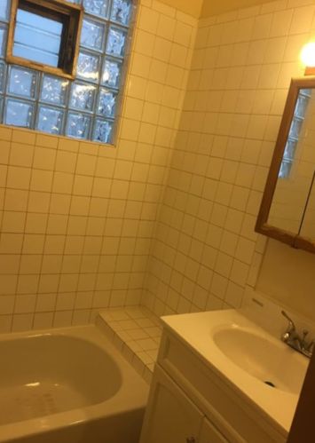 1913 59th St, Chicago, IL 60636-1601