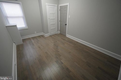 2858 Aramingo Ave, Philadelphia PA  19134-4224 exterior