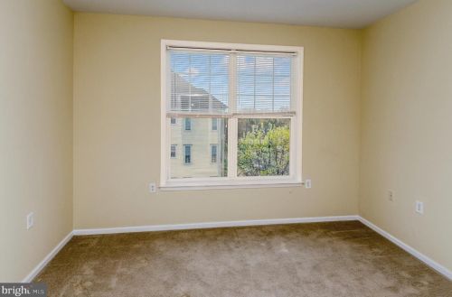 247 Masterson Ct, Trenton NJ  08618-1443 exterior