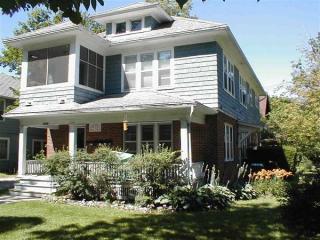 1100 Forest Ave, Ann Arbor MI  48104-3984 exterior