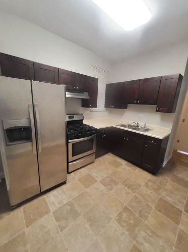 3015 Cullerton St, Chicago, IL 60623-2258