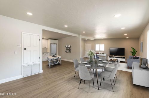 2571 Captain Dreyfus Ave, Phoenix AZ  85032-5914 exterior