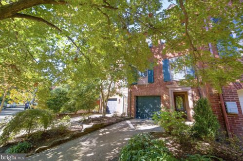 3709 Ingomar St, Washington, DC 20015-1819