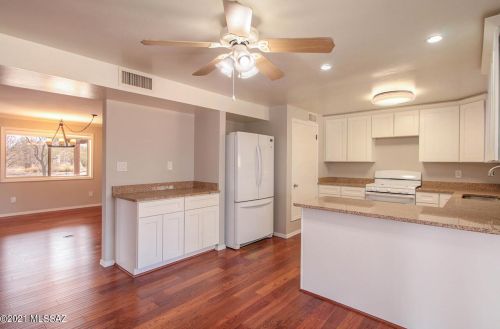 12011 8 St, Tucson AZ 85719-5411 exterior