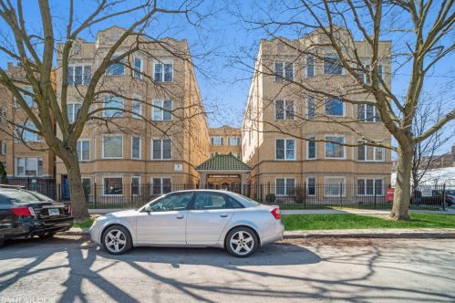 4954 Spaulding Ave, Chicago, IL 60625-5005