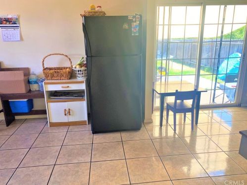 2630 L St, Bakersfield CA 93304-3045 exterior