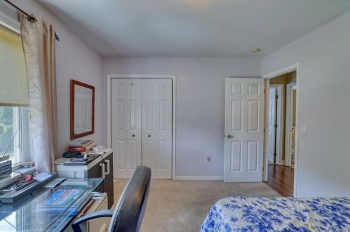 38 Sedgewick Rd, Poughkeepsie NY 12603-6300 exterior