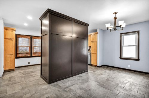 1030 19 St, Manitowoc WI 54220-4905 exterior