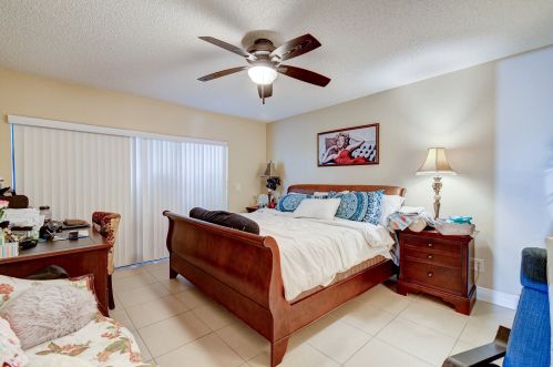 20570 Carousel Cir, Boca Raton FL  33434-3931 exterior