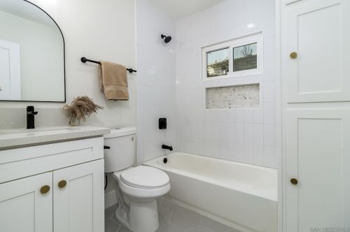 3730 31 St, San Diego CA 92113-2507 exterior