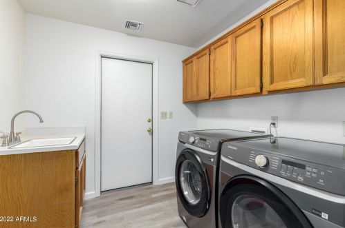 13008 3 St, Phoenix AZ 85022-5210 exterior