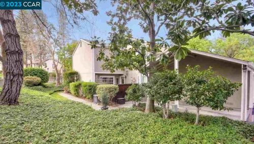 372 Camelback Rd, Concord CA  94523-1357 exterior